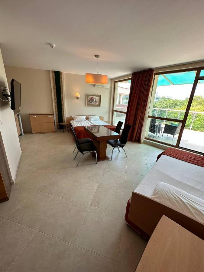 Briz Beach Apartments - Section B Sunny Beach Ngoại thất bức ảnh