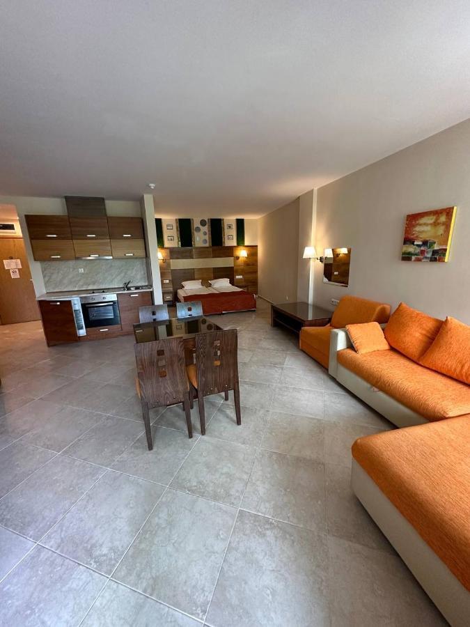 Briz Beach Apartments - Section B Sunny Beach Ngoại thất bức ảnh